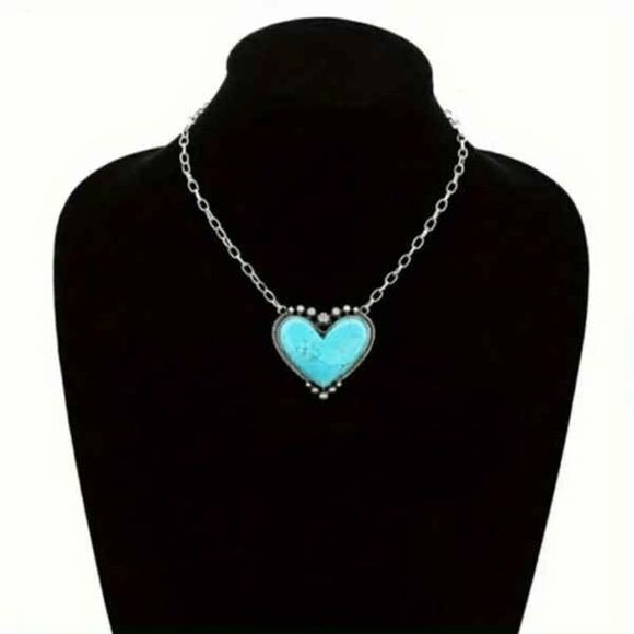 Western Boho Turquoise Heart Pendant Necklace - Picture 1 of 8